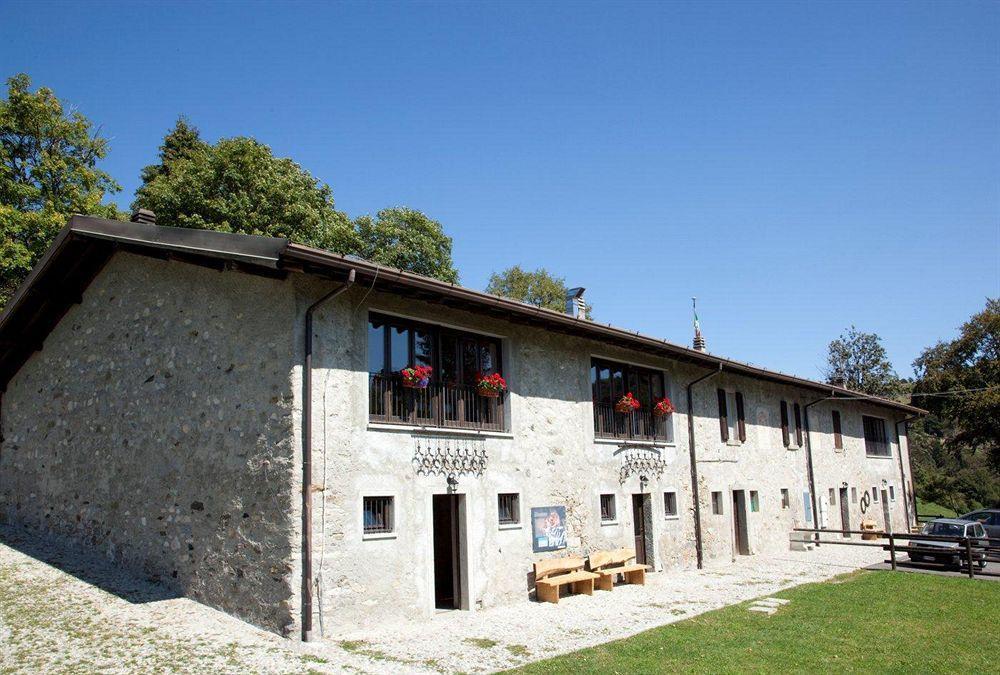 Rifugio Alpetto Di Torno Pansiyon Sormano Dış mekan fotoğraf