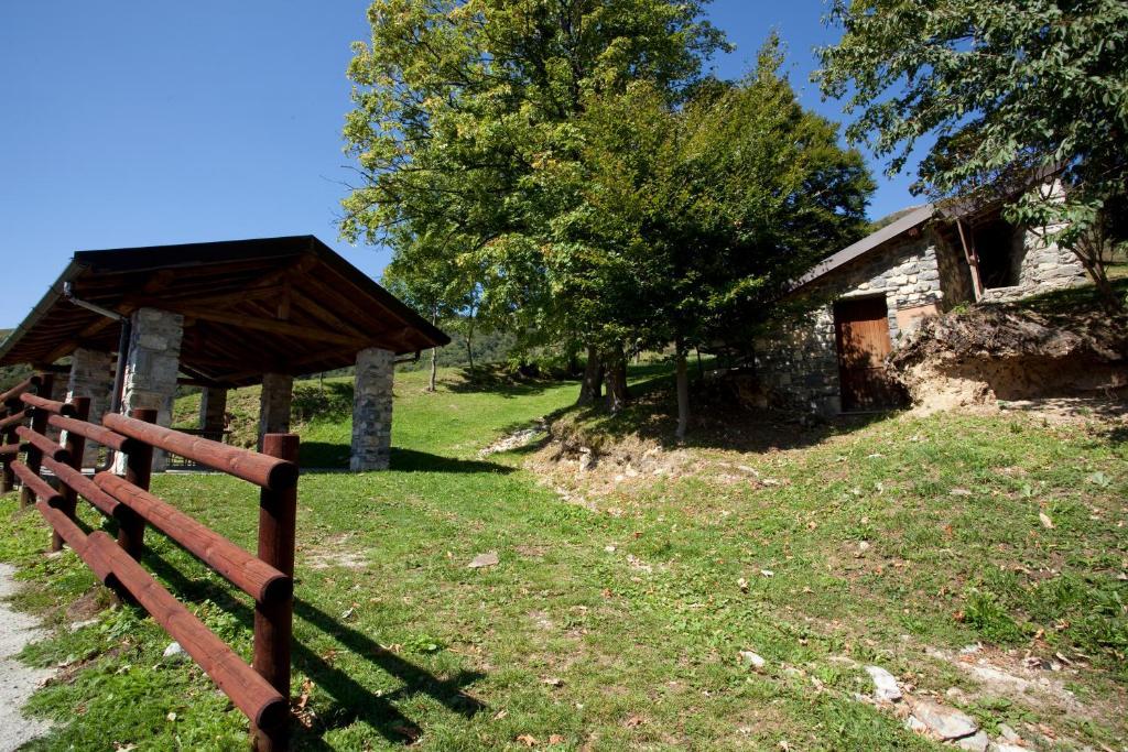 Rifugio Alpetto Di Torno Pansiyon Sormano Dış mekan fotoğraf